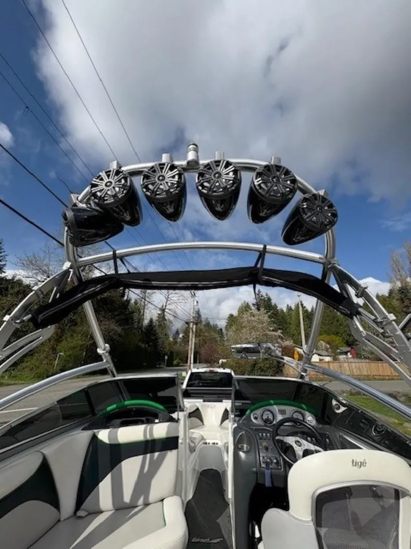 Slide: The Image of Tigé 22Ve 2008 - 8