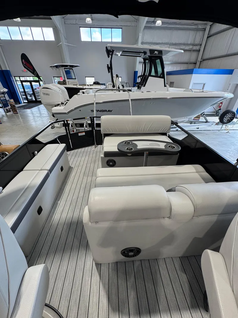 Slide: The Image of G3 ELITE 326SL 2024 - 12