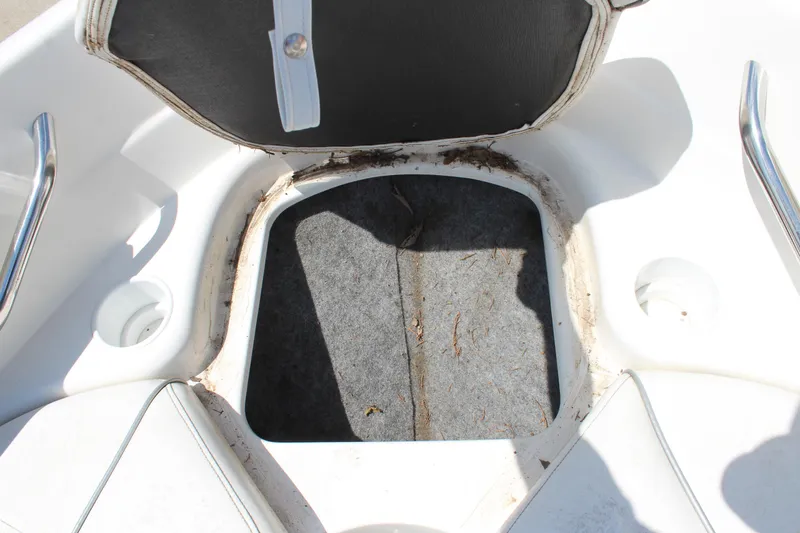 Slide: The Image of Larson SEi 186 Ski 'n Fish I/O 2000 - 35