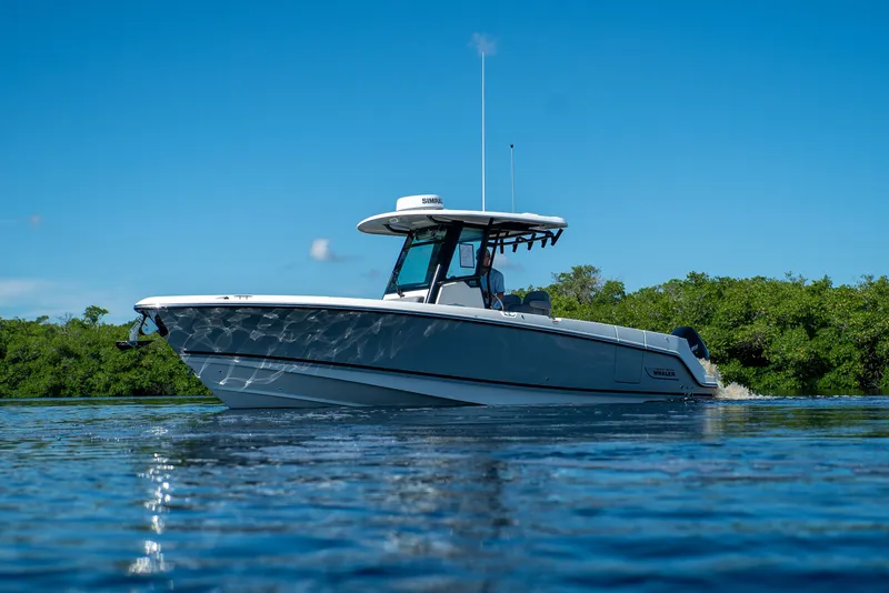 Slide: The Image of Boston Whaler 280 Outrage 2026 - 33