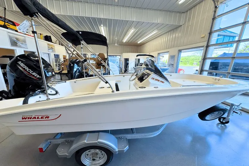 Slide: The Image of Boston Whaler 130 Super Sport 2026 - 2