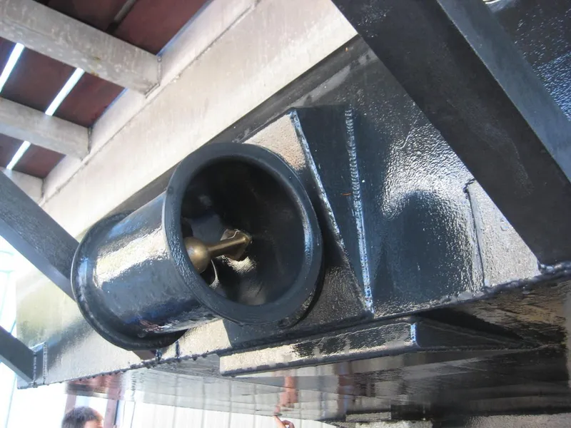 Slide: The Image of Bow and Stern Thrusters - 55