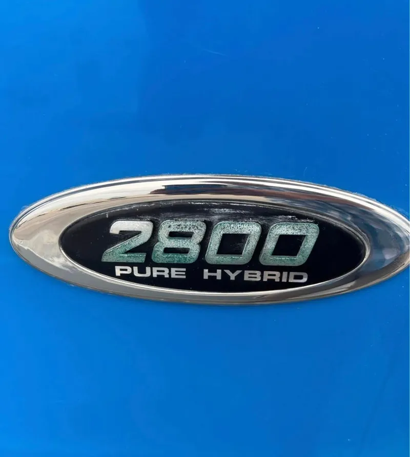 Slide: The Image of 2019 Blue Wave 2800 Pure Bay emblem on blue background. - 13