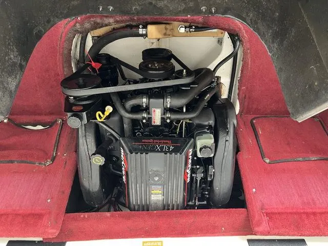 Slide: The Image of Sea Ray 185 Bow Rider 1997 - 13