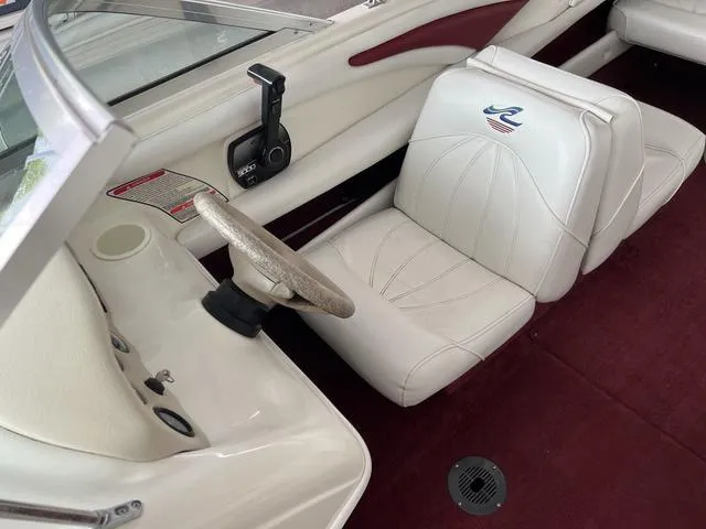 Slide: The Image of Sea Ray 185 Bow Rider 1997 - 6