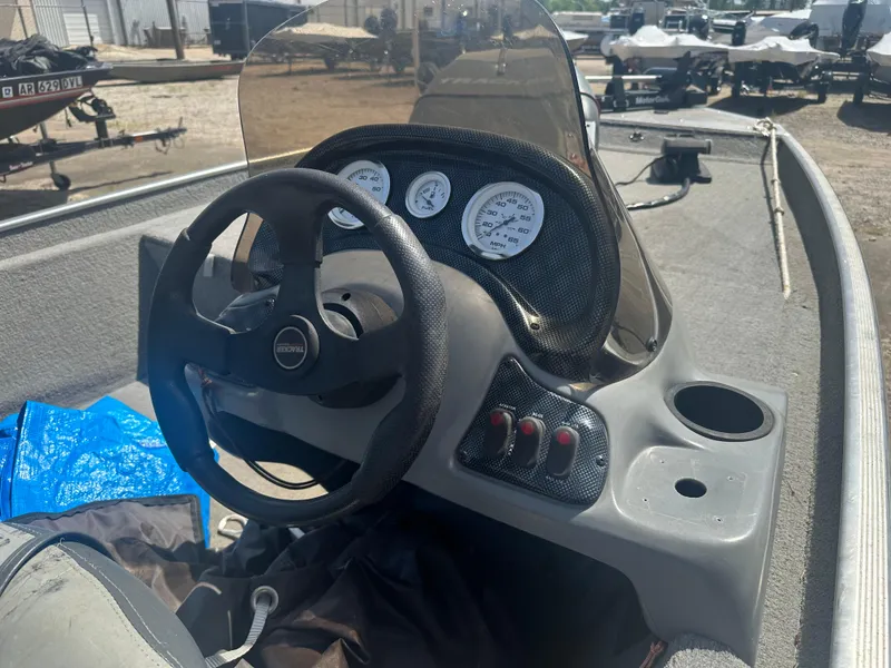 Slide: The Image of Bass Tracker PRO TEAM 170 TX 2006 - 9