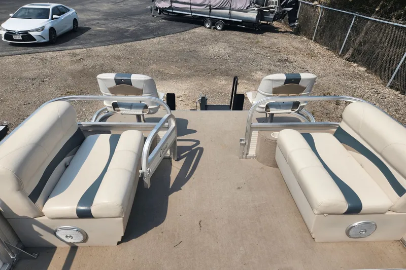 Slide: The Image of Sun Tracker PB20 2010 - 3