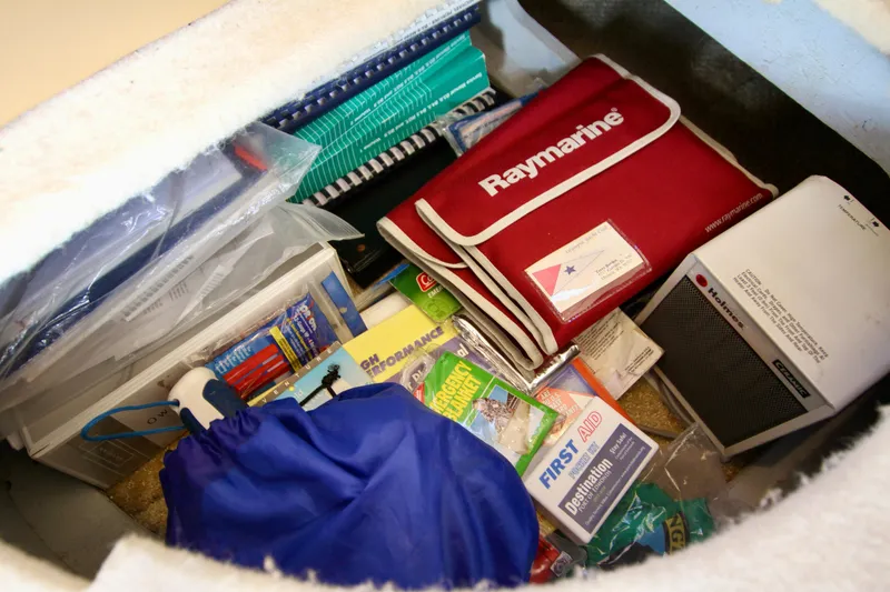 Slide: The Image of Meridian 341 Sedan 2006 - 68