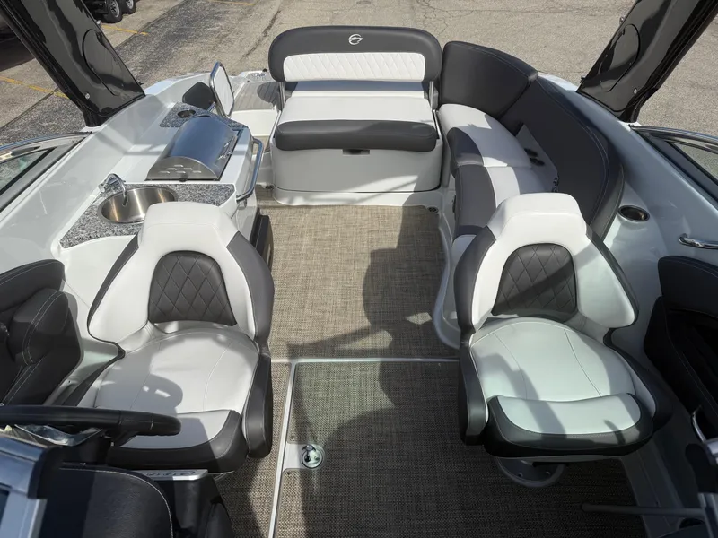Slide: The Image of Crownline Boats 290 SS 2023 - 5