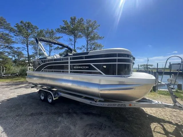 Slide: The Image of Bennington S Quad Bench 22 SSR 2025 - 1