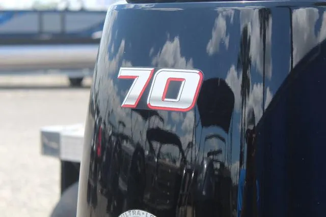 Slide: The Image of Lexington 319C 2019 - 10