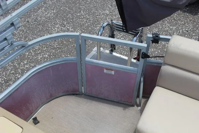 Slide: The Image of Lexington 319C 2019 - 17