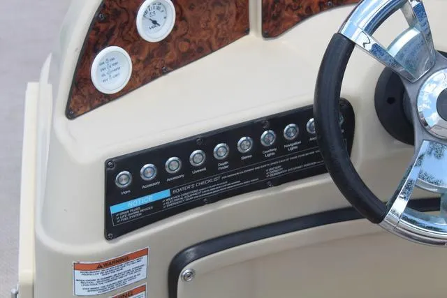 Slide: The Image of Lexington 319C 2019 - 21