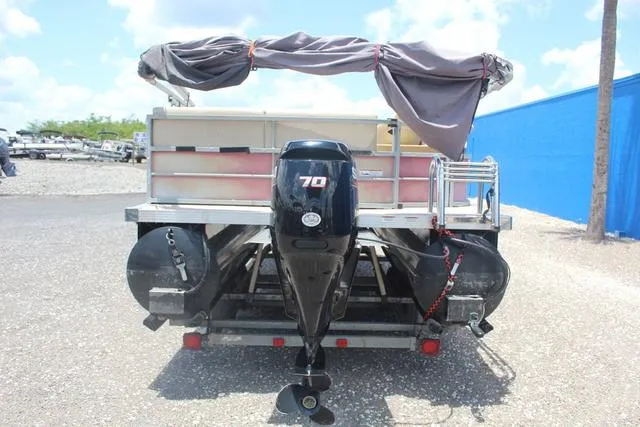 Slide: The Image of Lexington 319C 2019 - 5