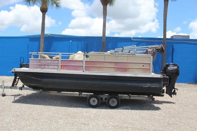 Slide: The Image of Lexington 319C 2019 - 7