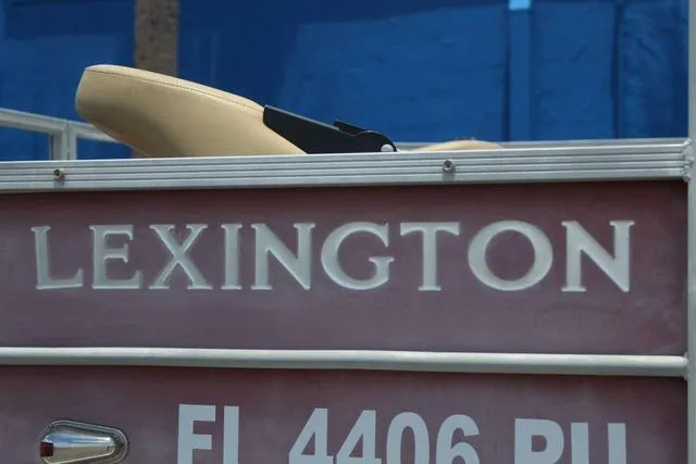 Slide: The Image of Lexington 319C 2019 - 8