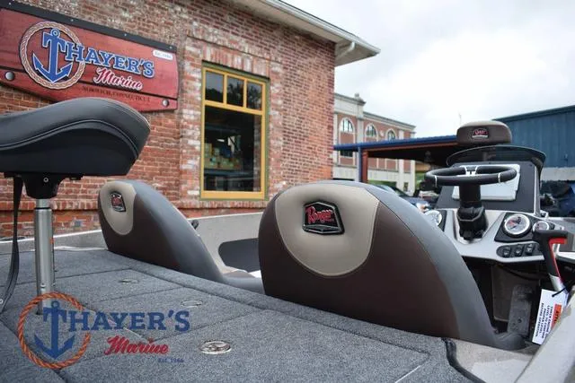 Slide: The Image of Ranger Z185 2025 - 11