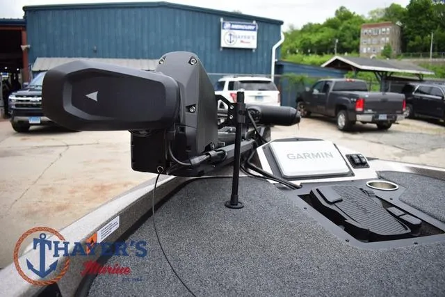 Slide: The Image of Ranger Z185 2025 - 33