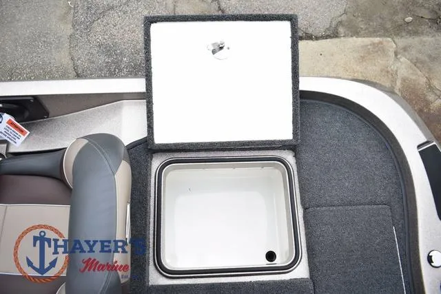 Slide: The Image of Ranger Z185 2025 - 37