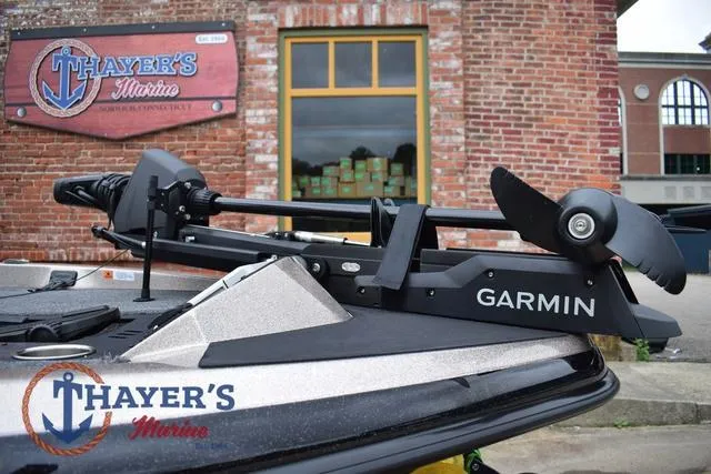 Slide: The Image of Ranger Z185 2025 - 8