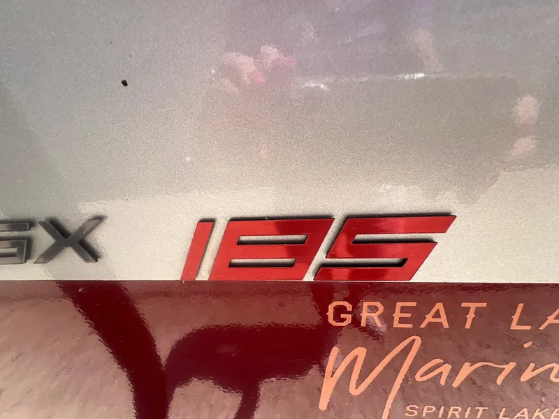 Slide: The Image of Alumacraft Competitor 185 FSX 2021 - 4