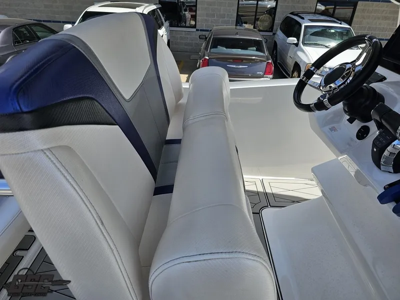 Slide: The Image of Sunsation 29 CCX 2017 - 58