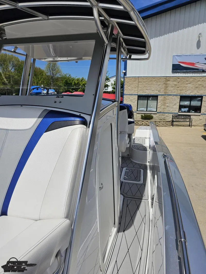 Slide: The Image of Sunsation 29 CCX 2017 - 75