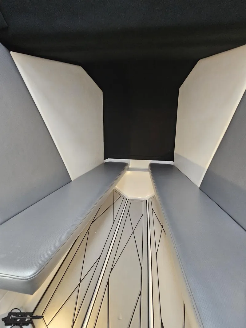 Slide: The Image of Sunsation 29 CCX 2017 - 84