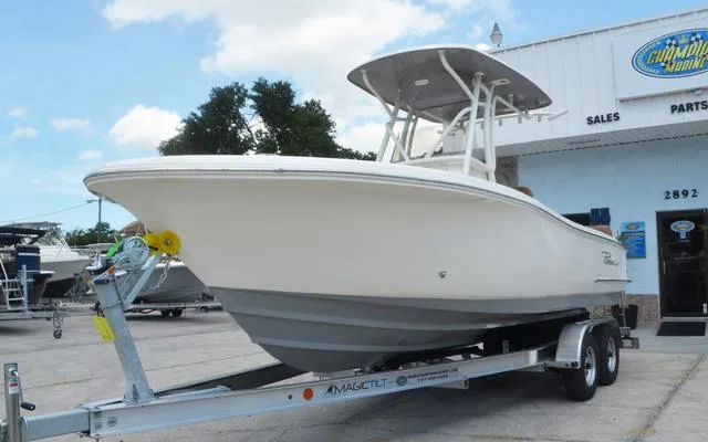 Slide: The Image of Pioneer 222 Sportfish 2025 - 3