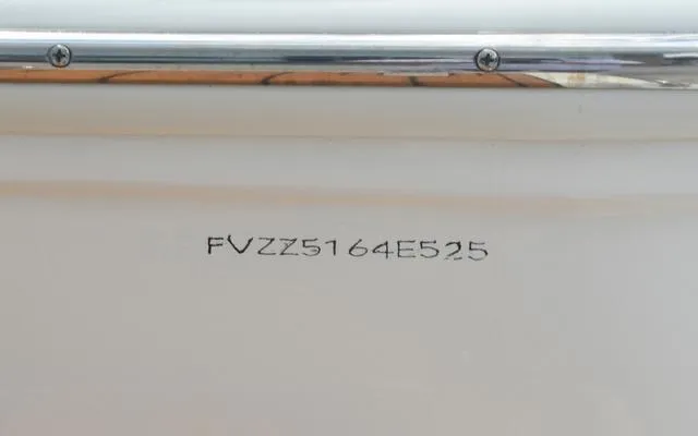 Slide: The Image of Pioneer 222 Sportfish 2025 - 9