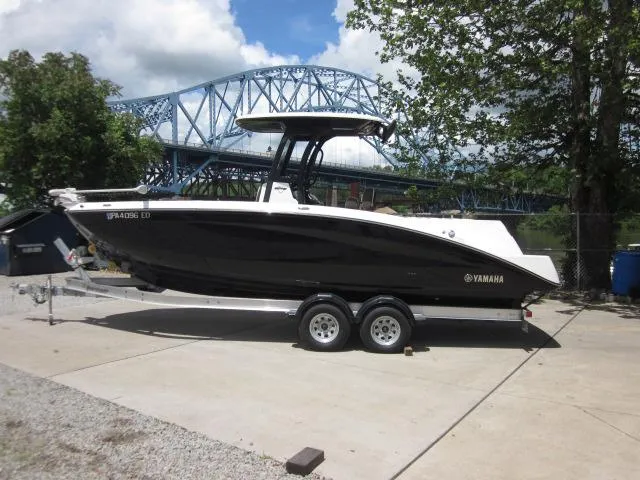 Slide: The Image of Yamaha 255 FSH® SPORT E 2023 - 1