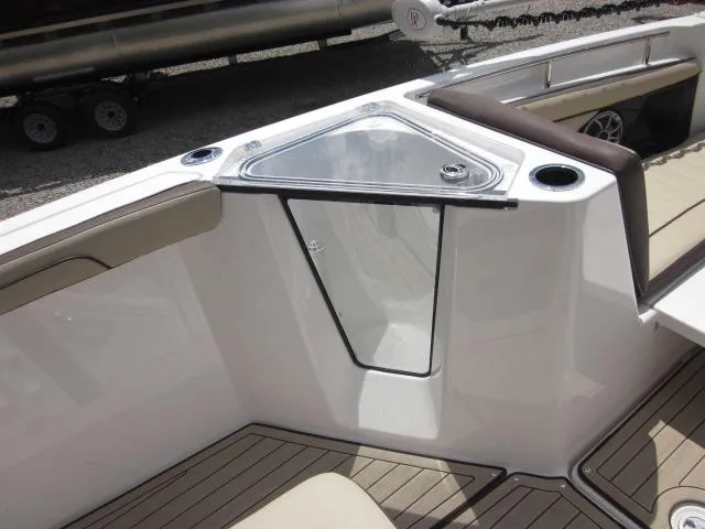 Slide: The Image of Yamaha 255 FSH® SPORT E 2023 - 11