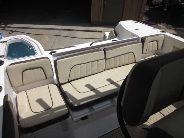 Slide: The Image of Yamaha 255 FSH® SPORT E 2023 - 16