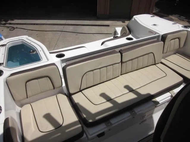 Slide: The Image of Yamaha 255 FSH® SPORT E 2023 - 18