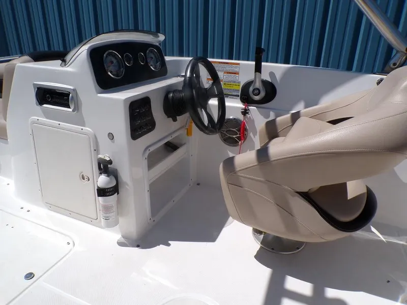 Slide: The Image of Hurricane SS 188 I/O 2014 - 11