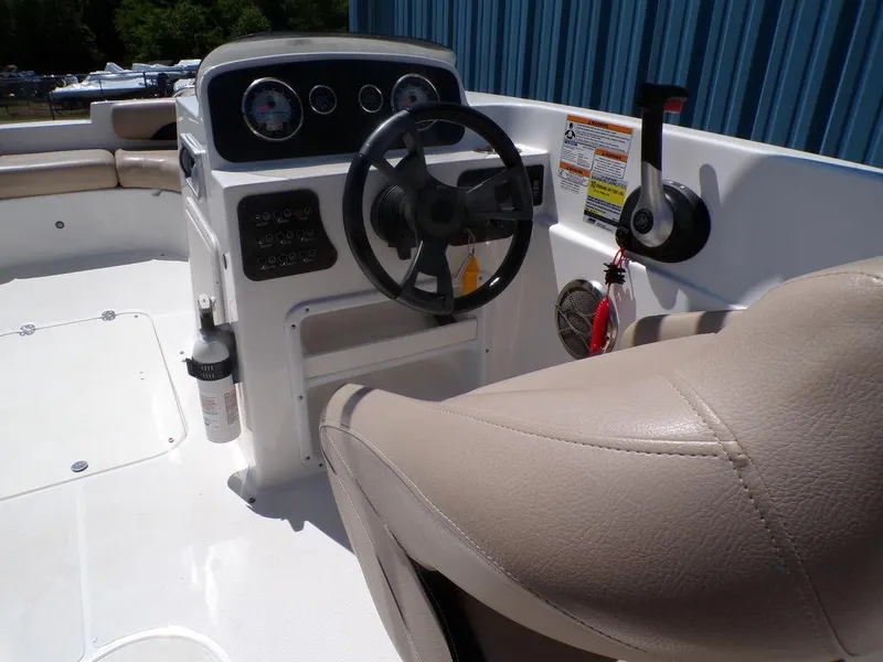 Slide: The Image of Hurricane SS 188 I/O 2014 - 12