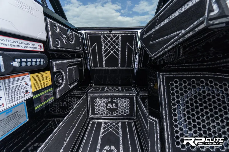 Slide: The Image of Pavati AL26 2022 - 105