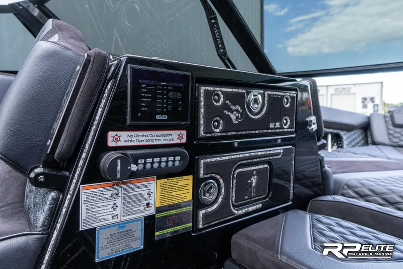 Slide: The Image of Pavati AL26 2022 - 106