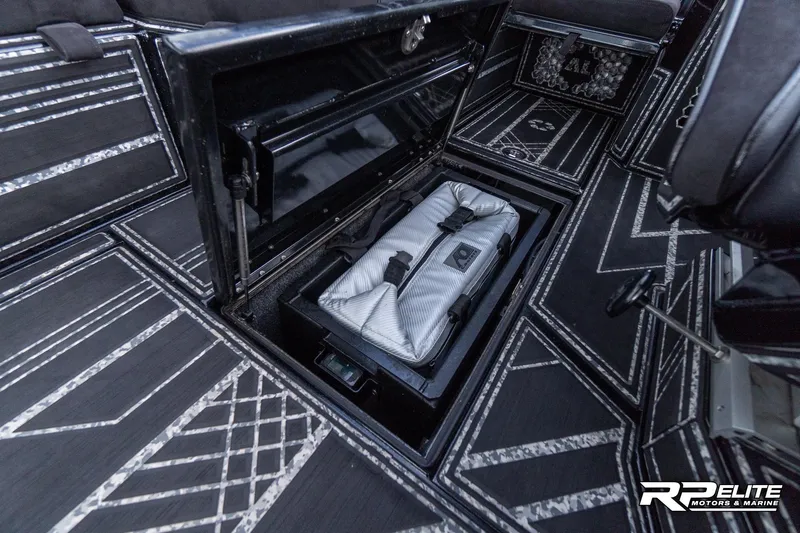 Slide: The Image of Pavati AL26 2022 - 113