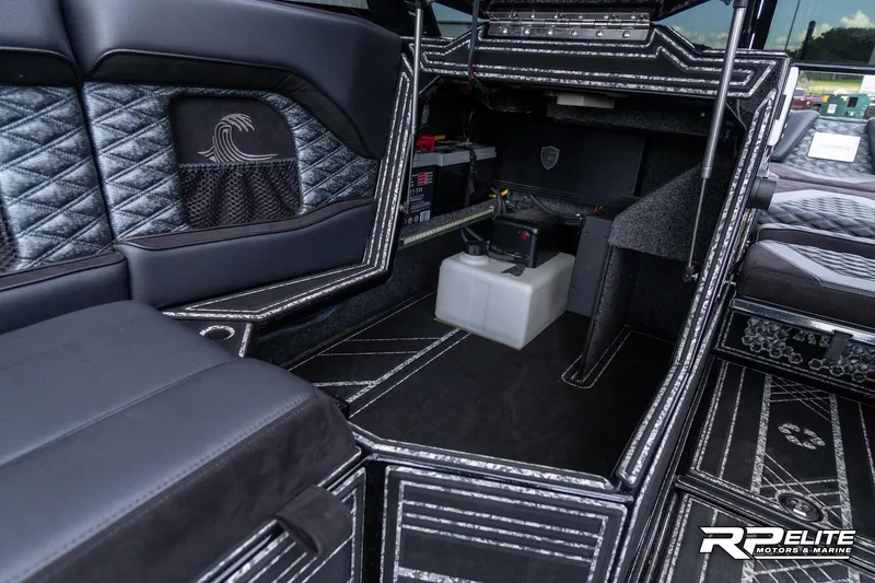 Slide: The Image of Pavati AL26 2022 - 72