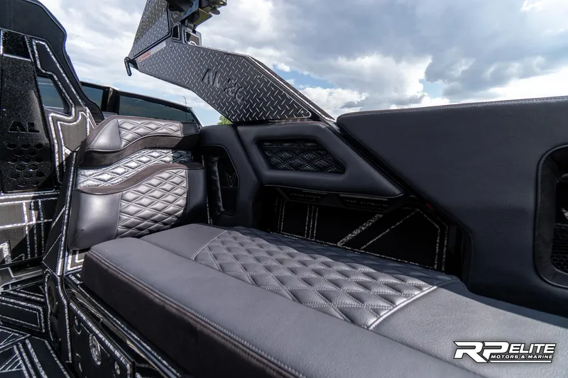 Slide: The Image of Pavati AL26 2022 - 86