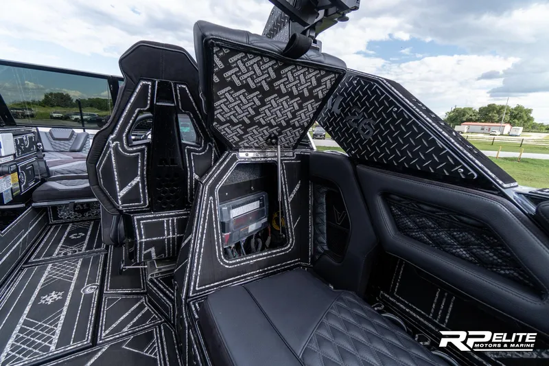 Slide: The Image of Pavati AL26 2022 - 87