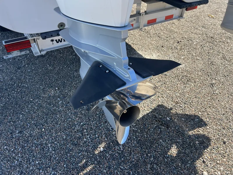 Slide: The Image of World Cat 260CC-X 2023 - 13