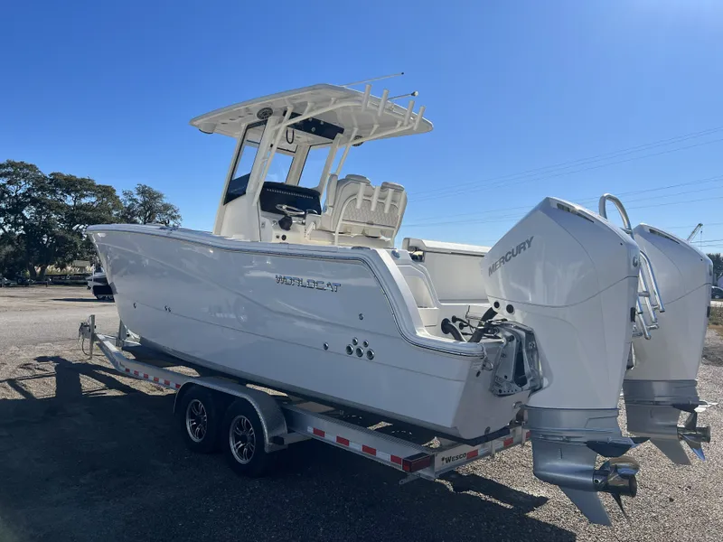 Slide: The Image of World Cat 260CC-X 2023 - 14