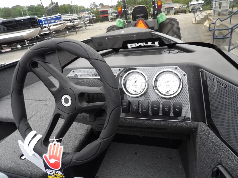 Slide: The Image of Lund 1675 Adventure SS 2025 - 15