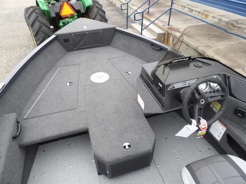 Slide: The Image of Lund 1675 Adventure SS 2025 - 6