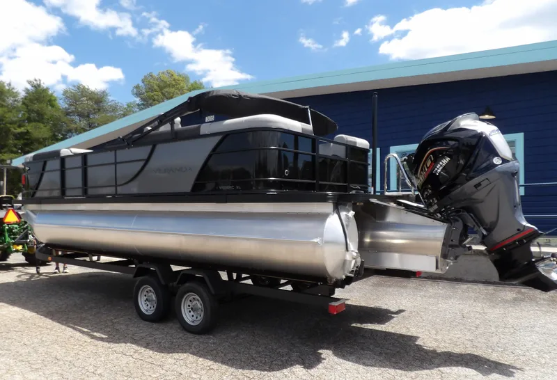 Slide: The Image of Veranda VR22RC 2025 - 4