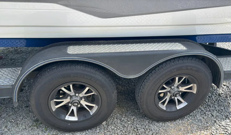 Slide: The Image of Skeeter ZXR20 2021 - 19