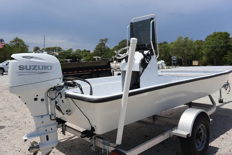 Slide: The Image of Carolina 16FT w/ 2021 DF60ATLW (30HRS) 1985 - 3