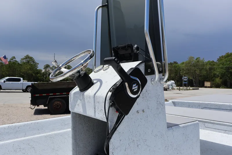 Slide: The Image of Carolina 16FT w/ 2021 DF60ATLW (30HRS) 1985 - 4